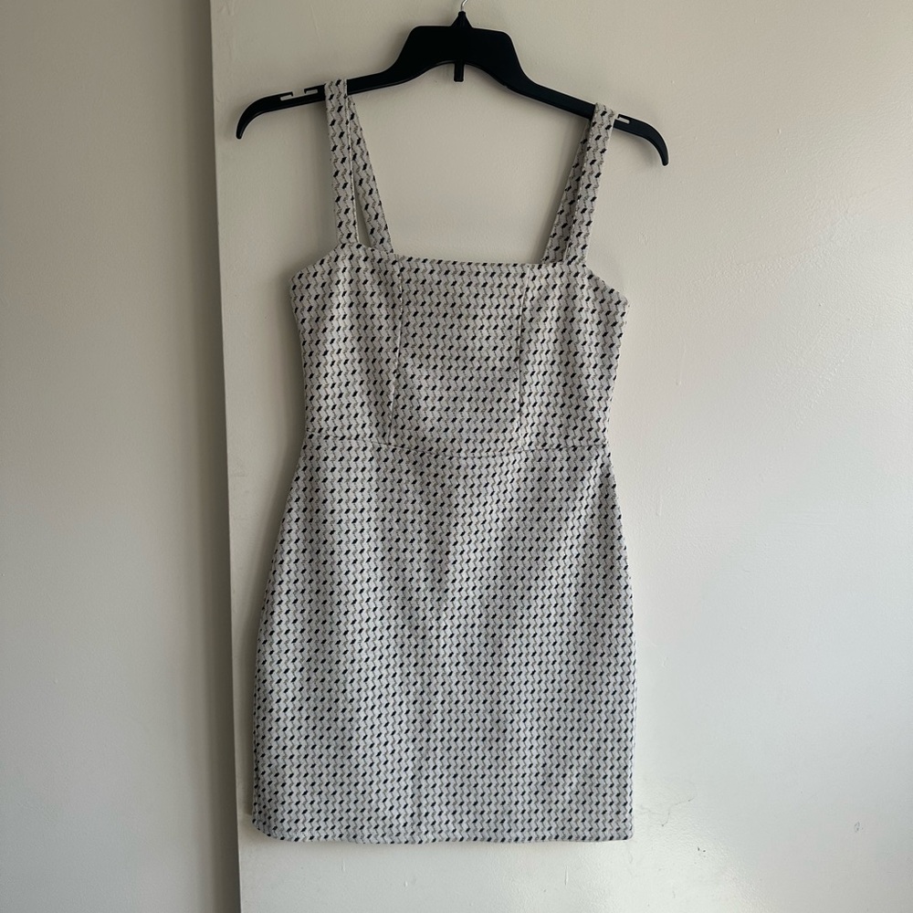 Square-Neck Mini Dress in Light Gray Pattern